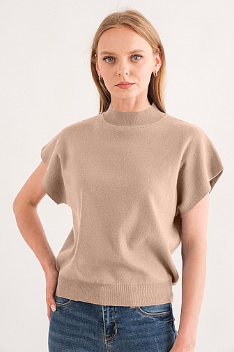 DROP SHOULDER SLEEVELESS SWEATER