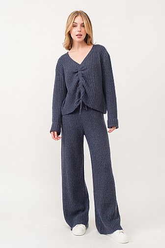 V-NECK DRAWSTRING FRONT TOP W/ WIDE LEG SET
