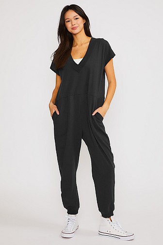 COTTON SLUB RELAXED V-NECK JUMPSUIT WITH SIDE POCKETS
